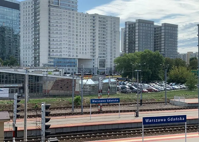 P&O Serviced Apartments Gdanski Station